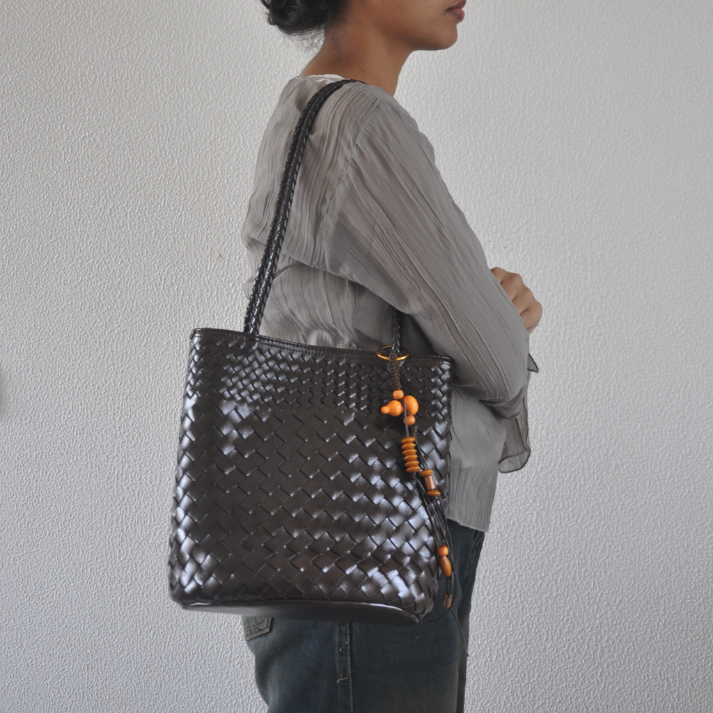 Lara Brown Bag