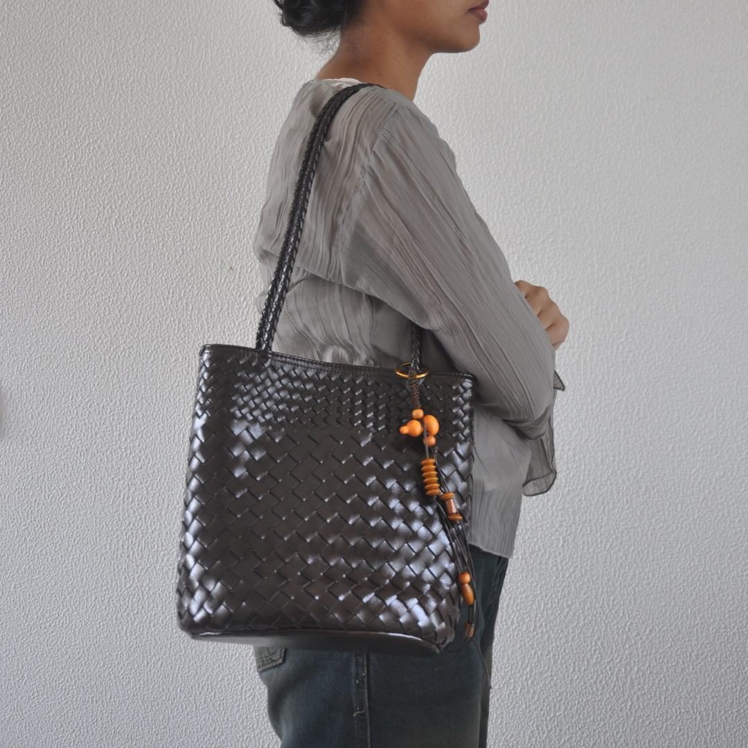 Lara Brown Bag