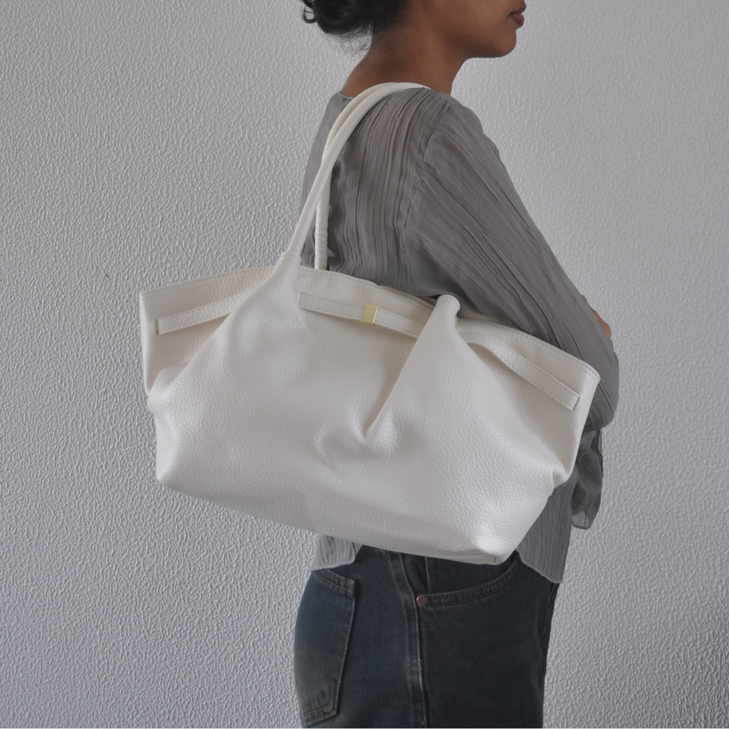 Nara White Bag