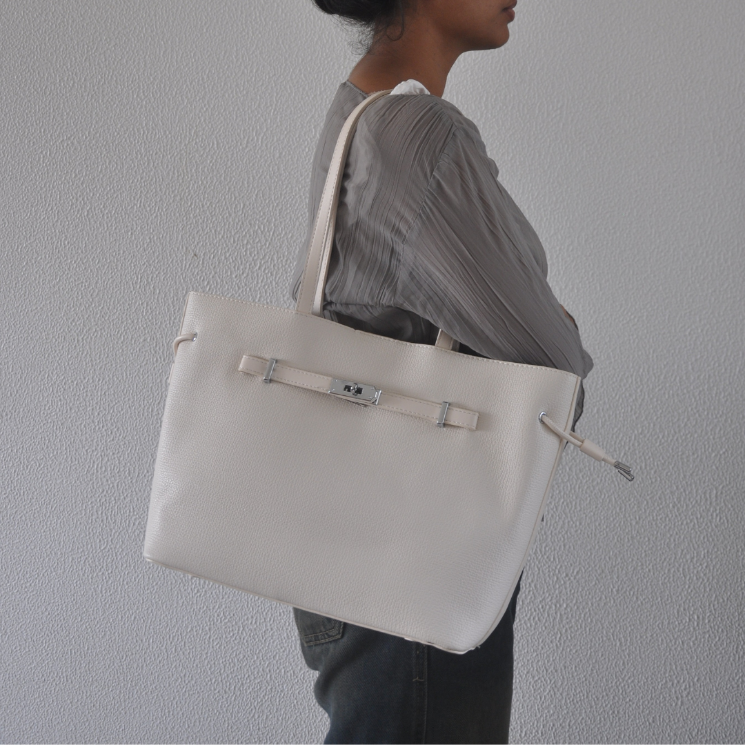 Atlas White Bag